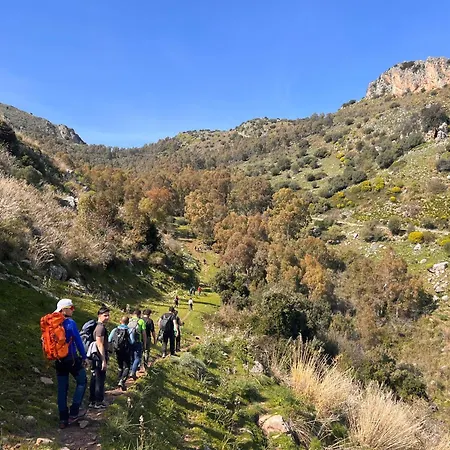 Mandra Chiusilla مزرعة للإقامة Collesano