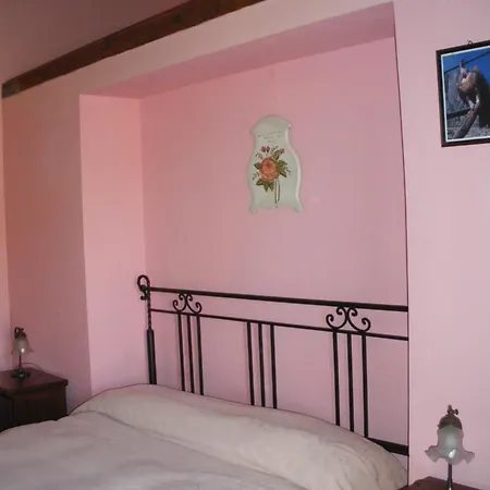 Mandra Chiusilla Lantgård *